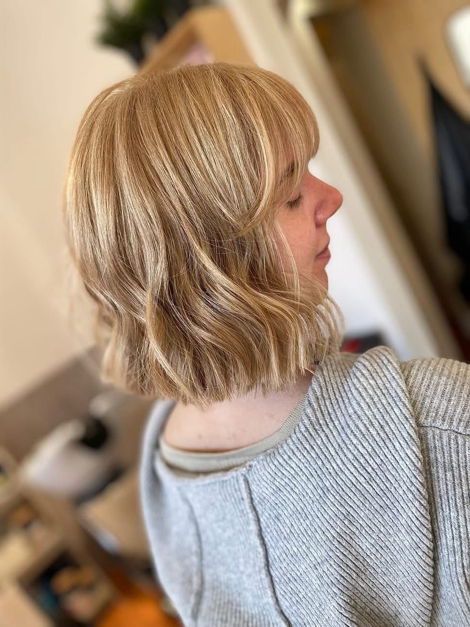 FRINGES AT MINT HAIRDRESSERS IN BATTERSEA, WANDSWORTH