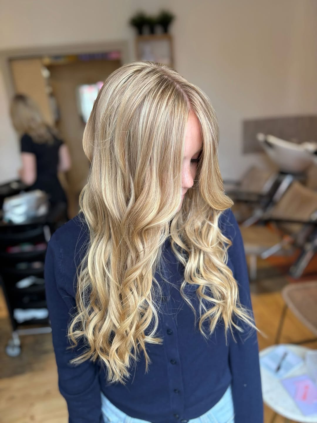 LAYERED HAIRSTYLES AT MINT HAIR SALON BATTERSEA